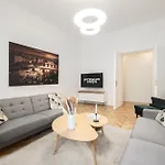 Two Bedroom Apartment Near Park In Vinohrady By Prague Days